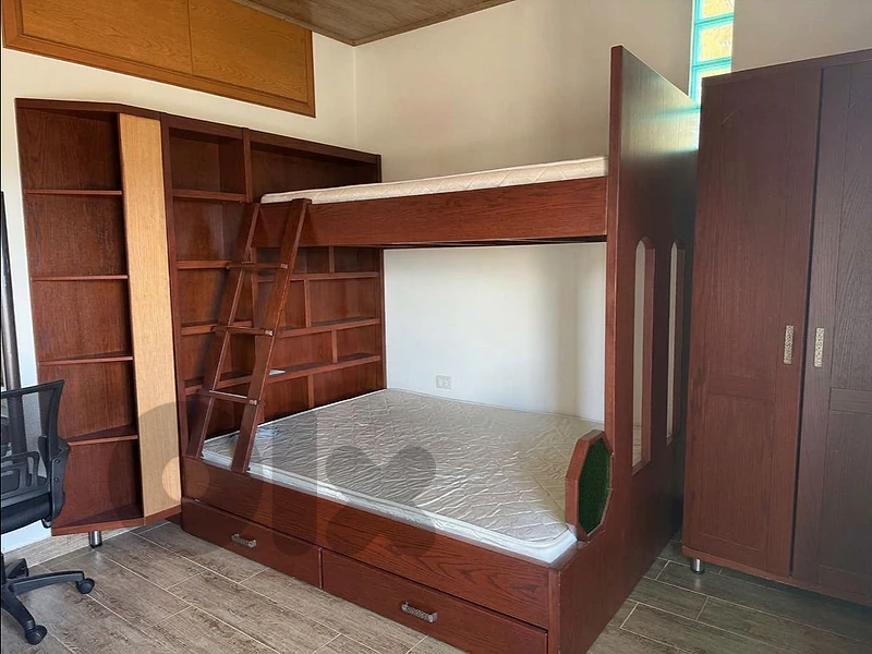 Bunk Beds with Closet