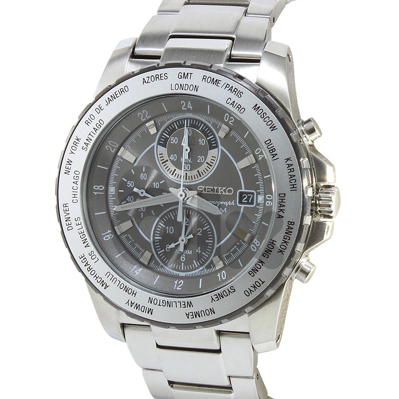 Seiko Chronograph world time 40M عالمي كرونوغراف هناك الجروح الخفيفه