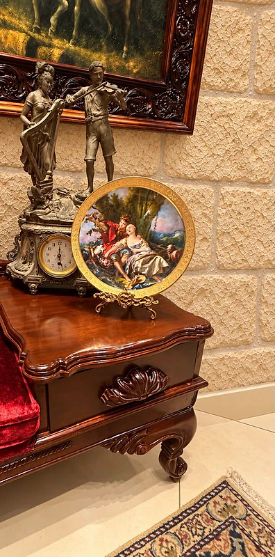 D-Art Victorian Rose Telephone Sofa in Mahogany Wood