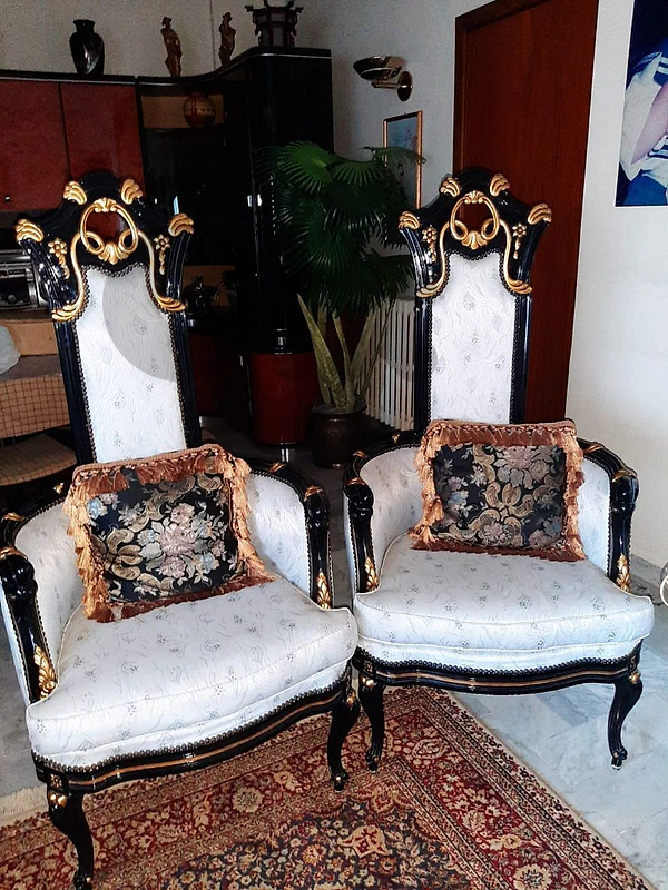 black chairs