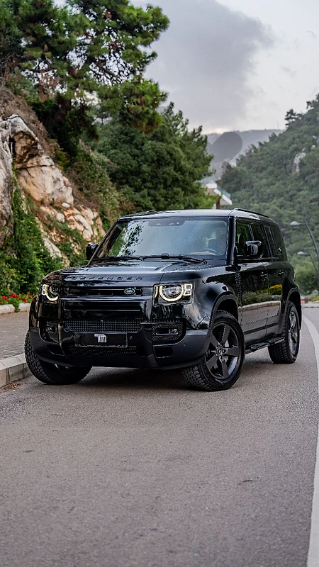Land Rover Defender P400 HSE 2024 WARRANTY TILL SEP 2029  FREE SERVICE