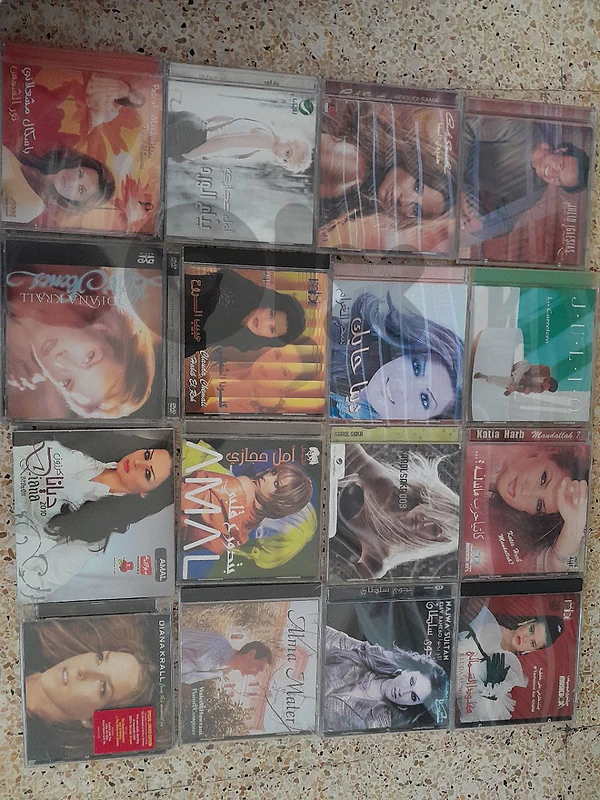 sealed b 5 $