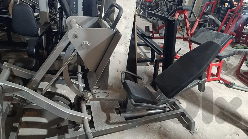leg press Gym machine used 03 027072 GEO SPORT EQUIPMENT