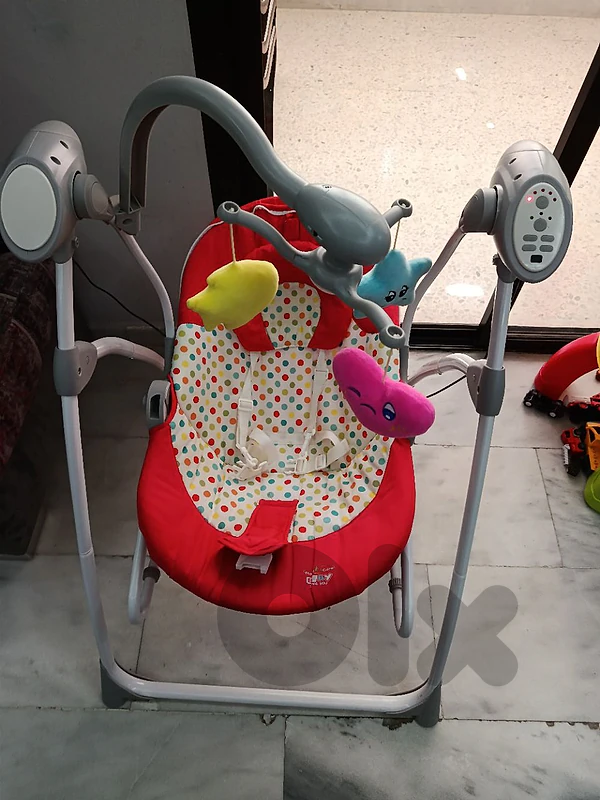 delucxe and multifunctional folding electronic swing