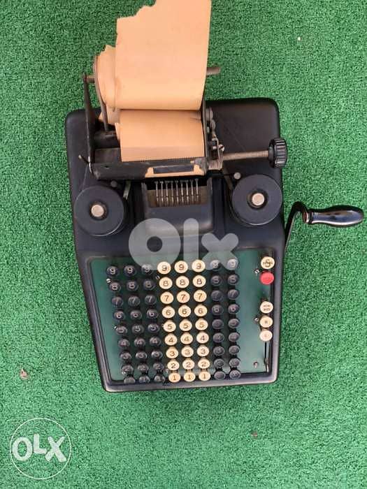 BURROUGHS mechanical calculator 3