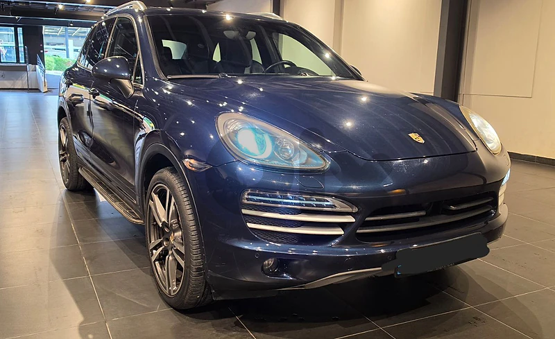 PORSHE CAYENNE S - 2011