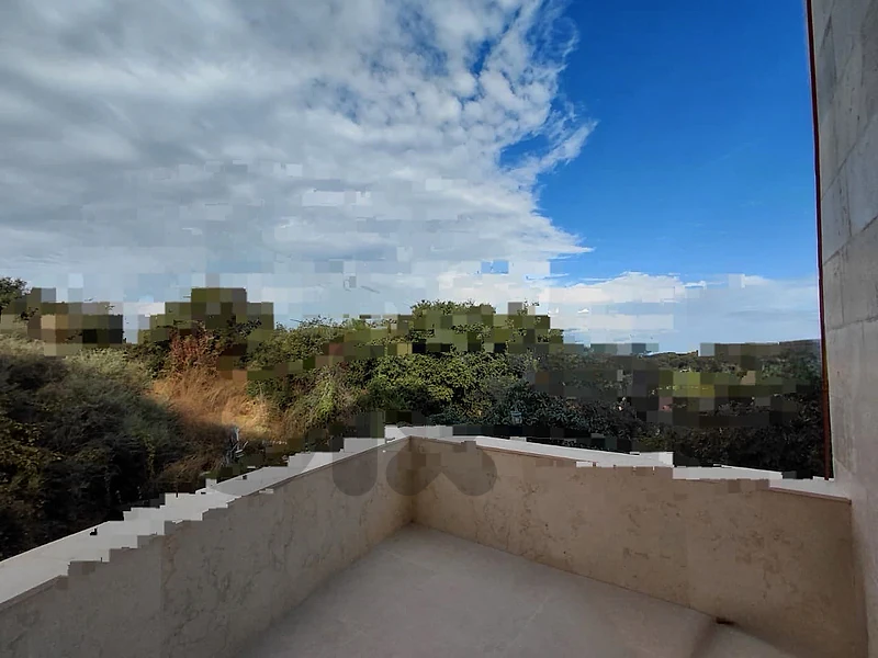 Apartment for Sale in Amchit | CS