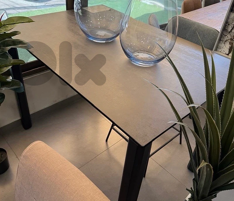 Brand-new Modern Ceramic High Dining Table