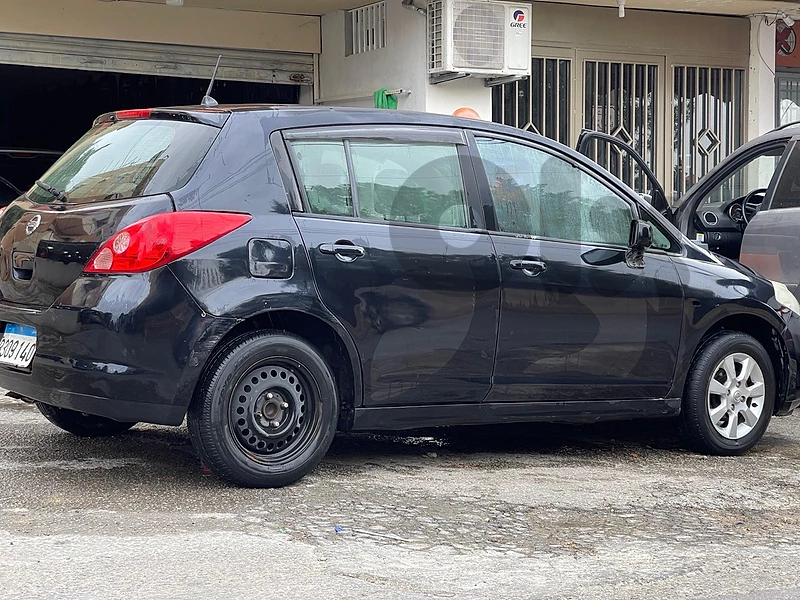 Nissan Tiida 2007