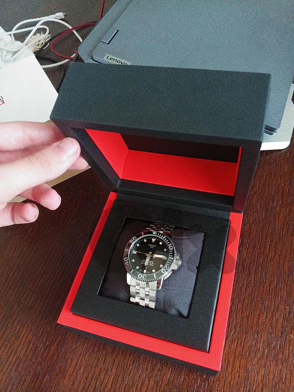 Tissot Seastar 1000 43mm | Model T1204071105100