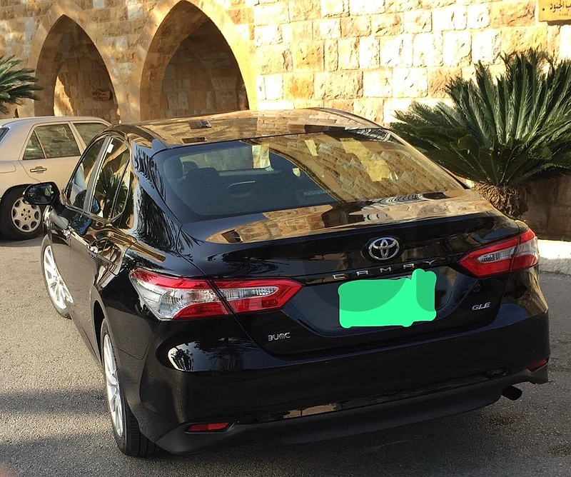 Toyota Camry 2018 GLE