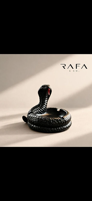 snake ashtray