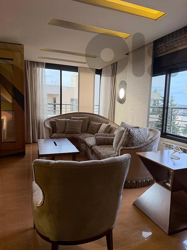 Full living room