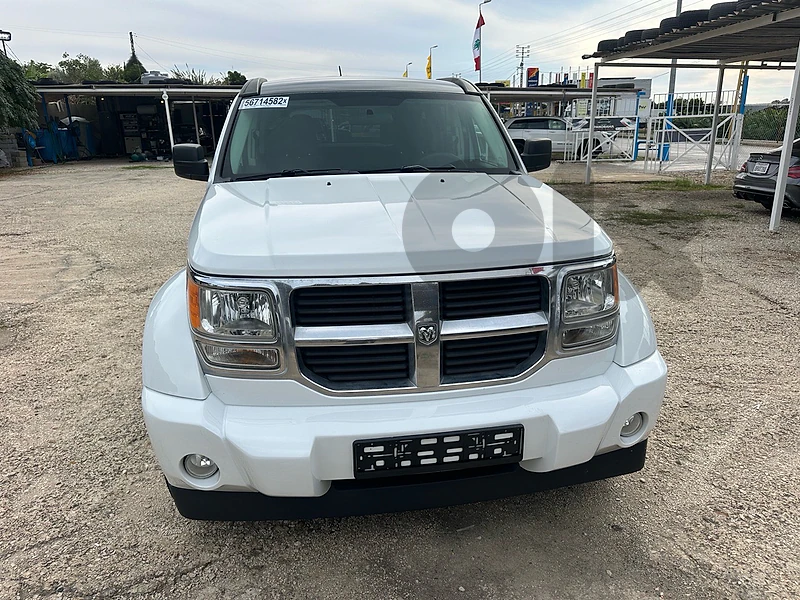 دودج نيترو 2011  4x4 dodge nitro