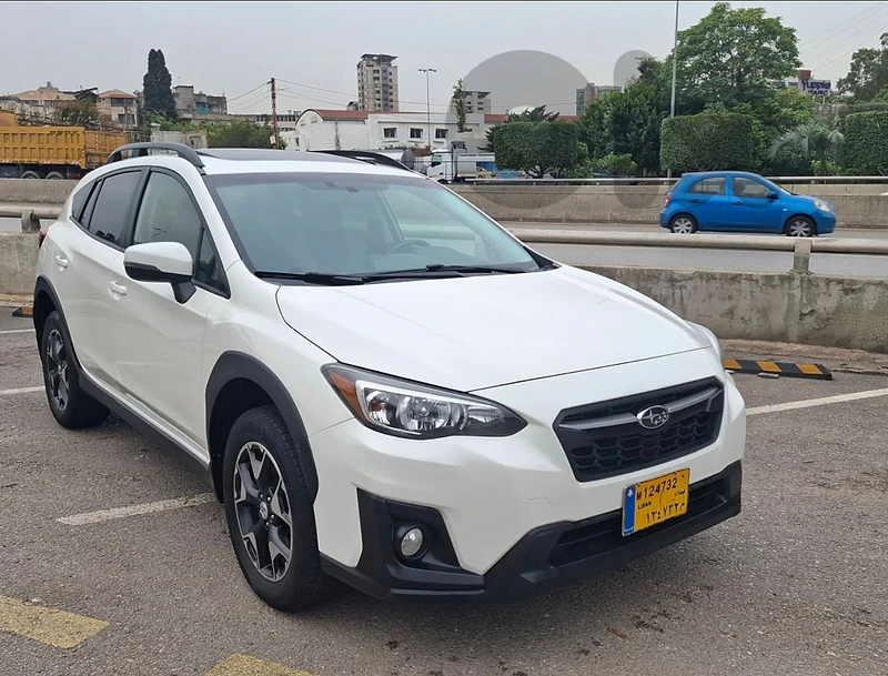 Subaru XV Crosstrek 2018  64.000 MILES SUNROOF .
☎️: 78 811 114