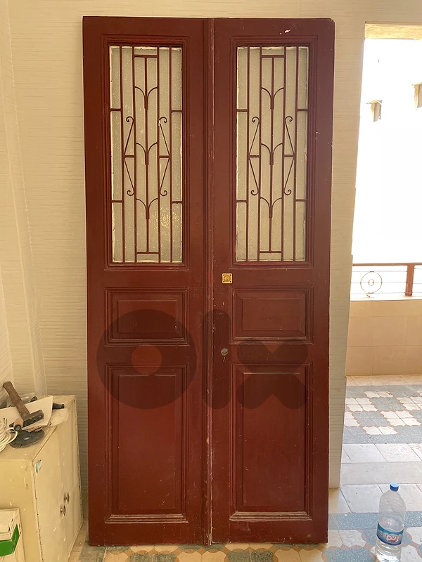 🚪للبيع باب خشب انتيك قطراني ٩٠$