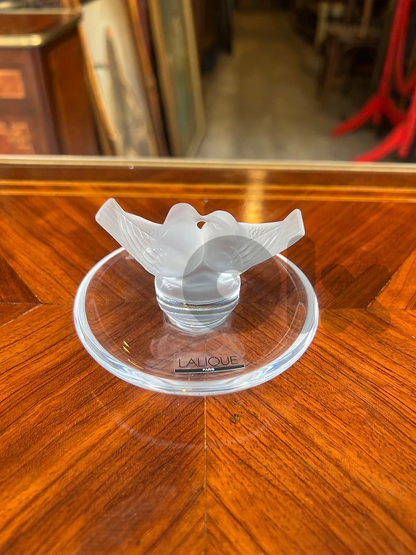 Signed Lalique Kissing Birds Vintage Dish Tray Ring Holder