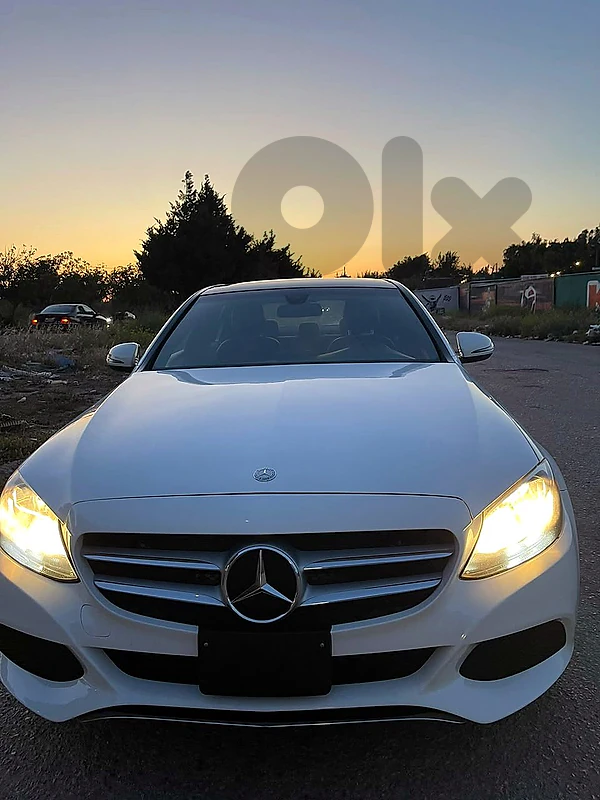 2018 Mercedes-Benz C300 – White – 73k Miles – $20,000
