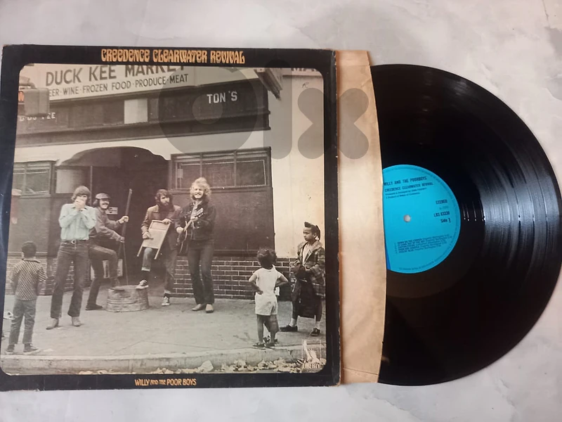 Creedence Clearwater Revival – Willy And The Poor Boys vinyl album