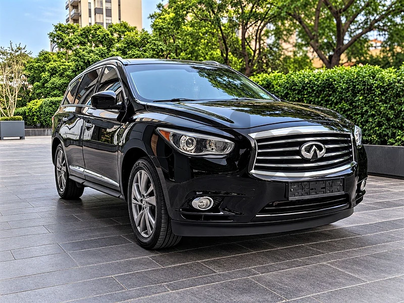 Infiniti Qx60 V6 2015 Deluxe Touring AWD / One owner 85,000 Km Infiniti Qx60 V6 2015 Deluxe Touring AWD / One owner 85,000 Km