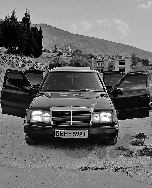 Mercedes 124 1989