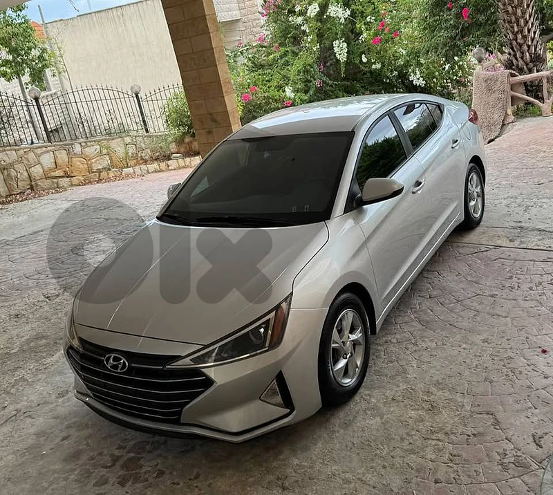 Hyundai Elantra 2019