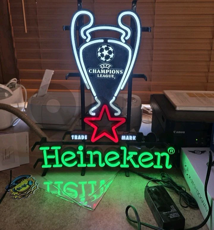 Neon Sign Light Heineken/Champions League Vintage
