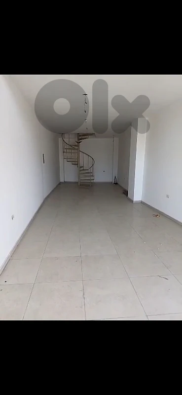 Shop for Rent in Hazmieh.