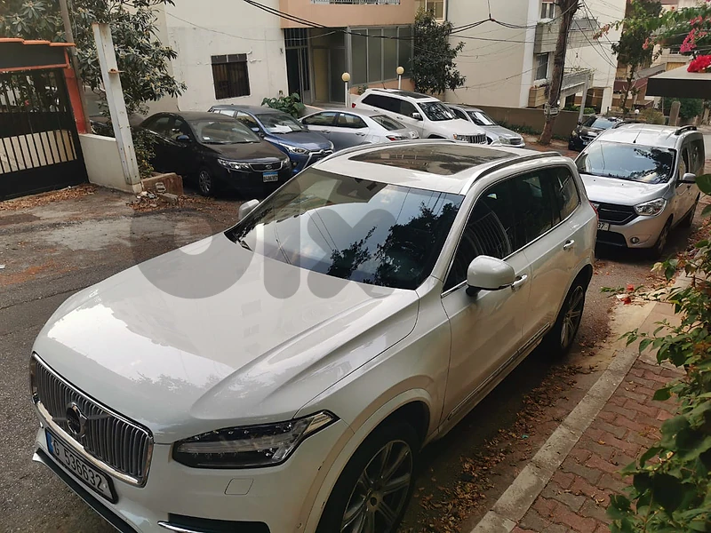 Excellent condition - one Owner - company maintained