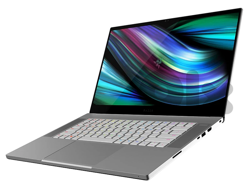 Razer Blade 15 Silver | 4K Ultra HD | Core i7 / 16GB RAM / 512GB SSD