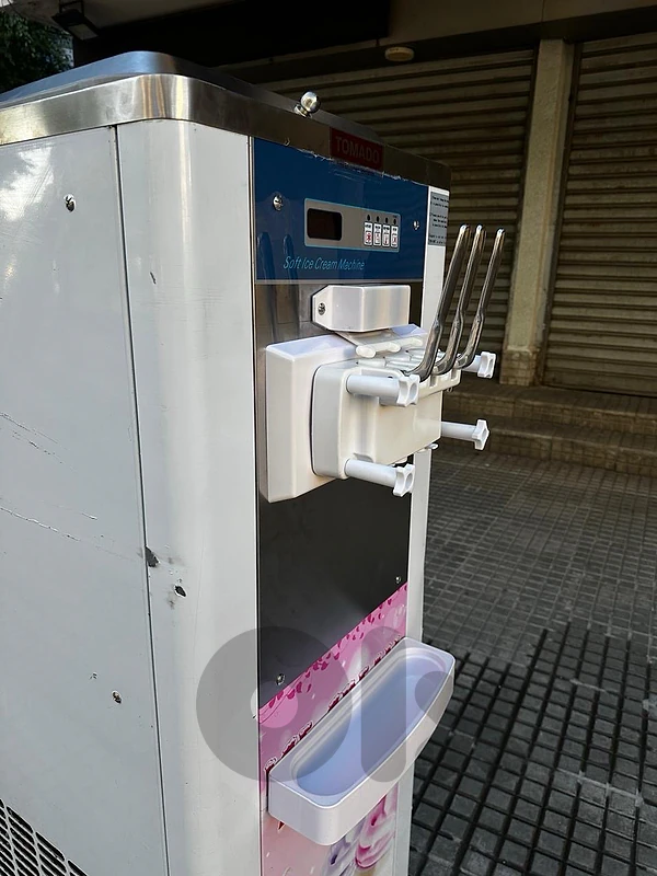 merry cream machine