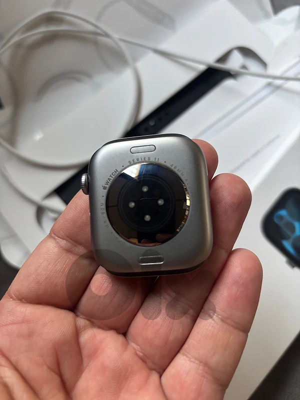 Apple watch series 11 space gray