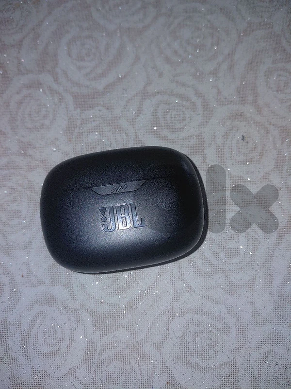 JBL VIBE BEAM earphones