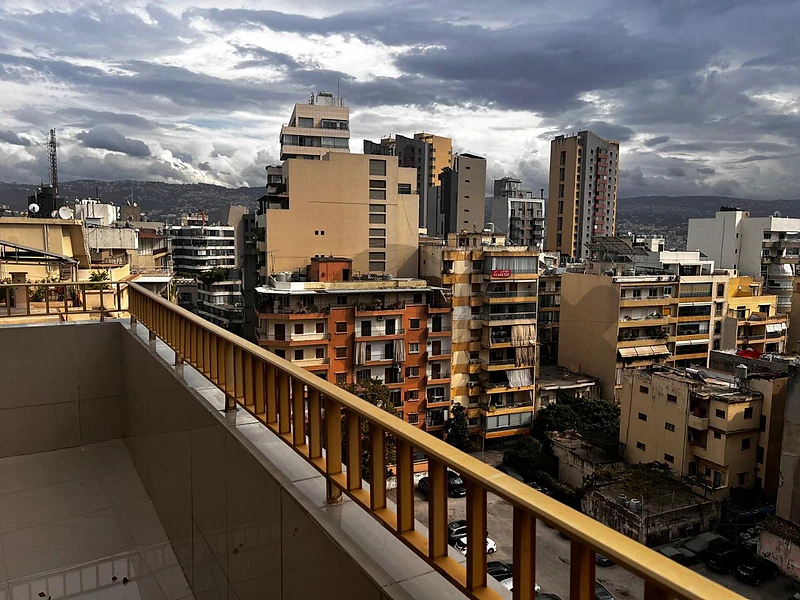 apartment For sale in achrafieh