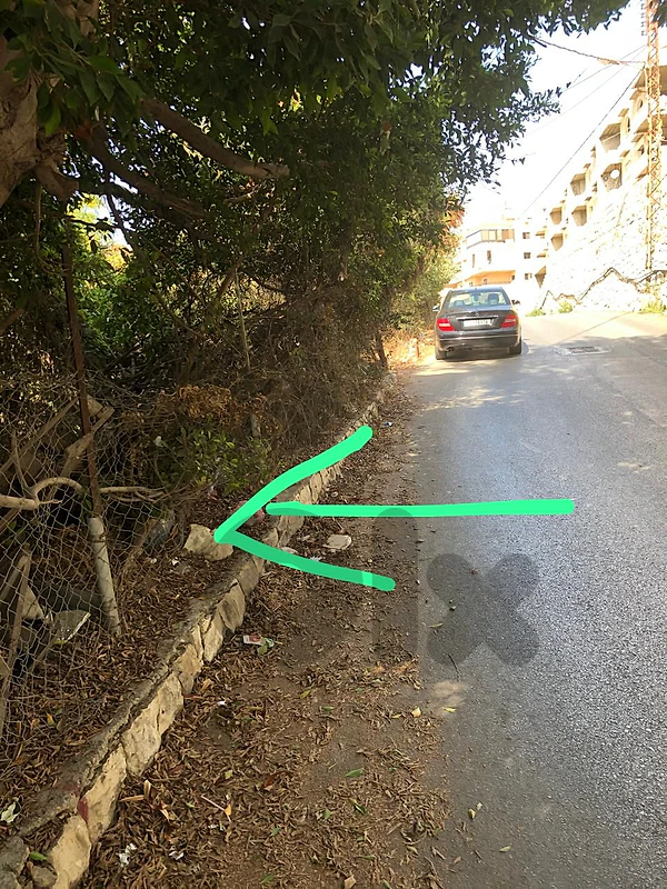 land for sale in aamchit jbeil