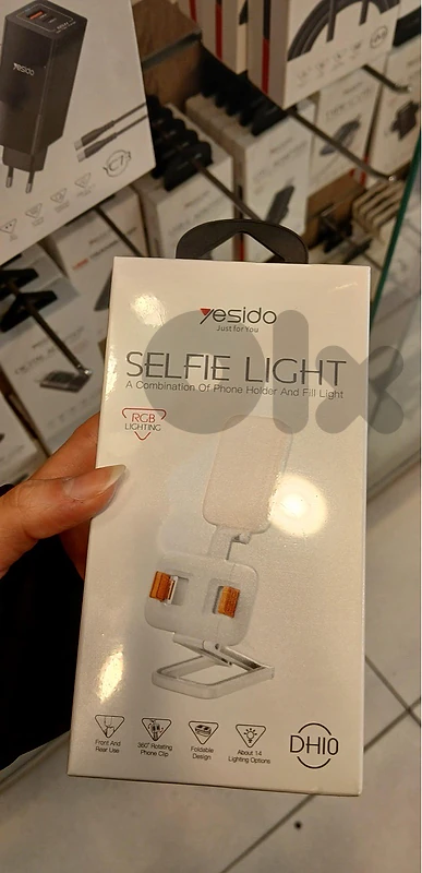 Yesido dh10 phone holder and fill light