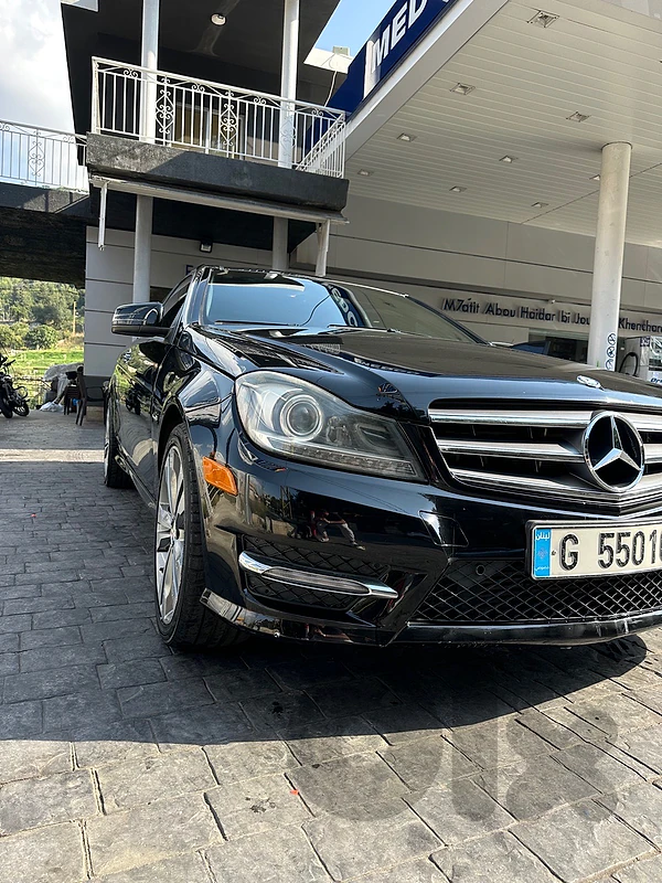 Mercedes-Benz C250 2012