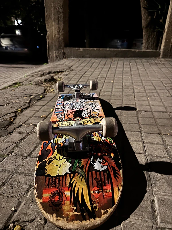 skateboard