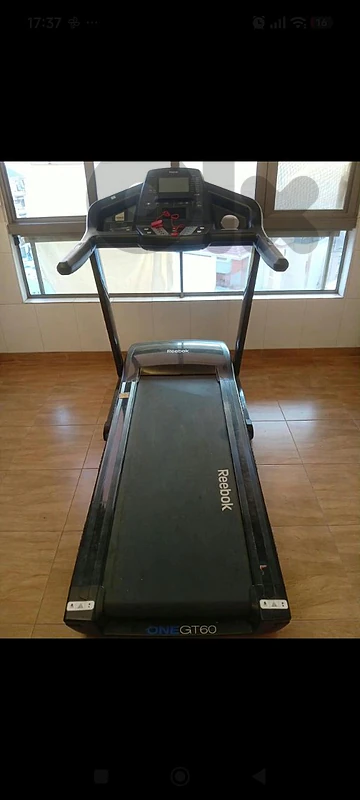 Reebok one gt60