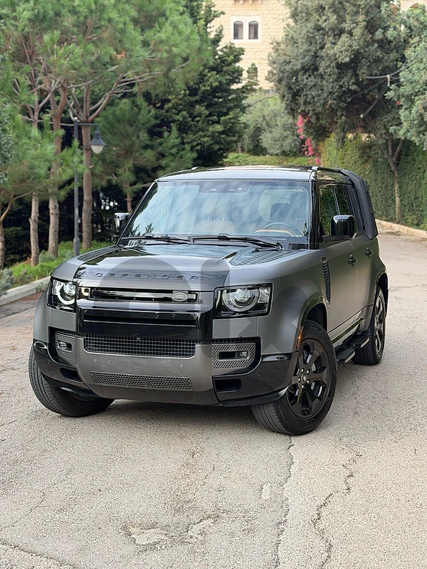 2024 Defender 110 P400 - 12000 km only - Free all risk insurance
