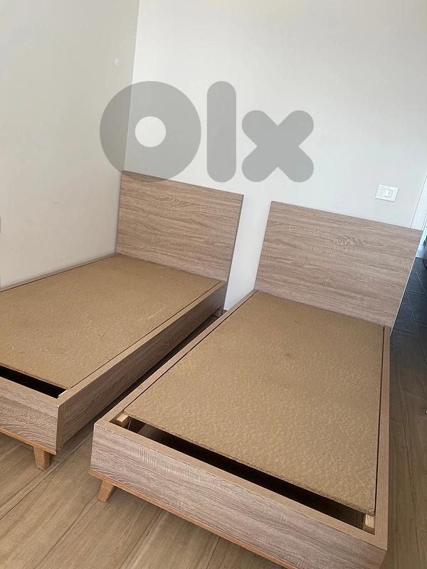 wood bed