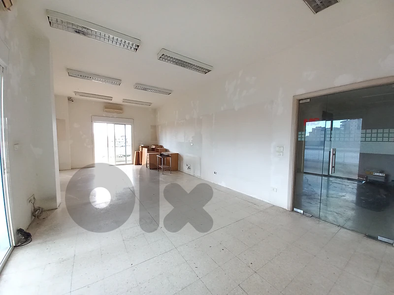 Spacious Apartment for Sale in Jdeideh شقة واسعة للبيع في الجديدة Spacious Apartment for Sale in Jdeideh شقة واسعة للبيع في الجديدة