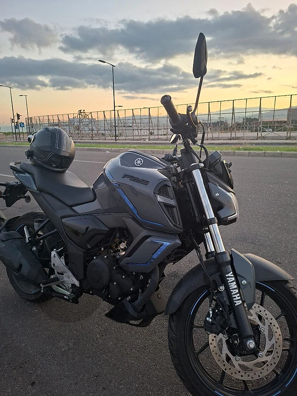 Yamaha FZS V4+ 2026