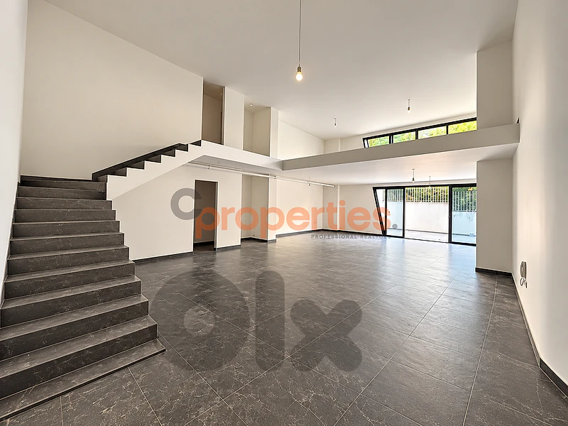 Office for Rent in Bsalim with Terrace -مكتب للايجار في بصاليم CPRA212