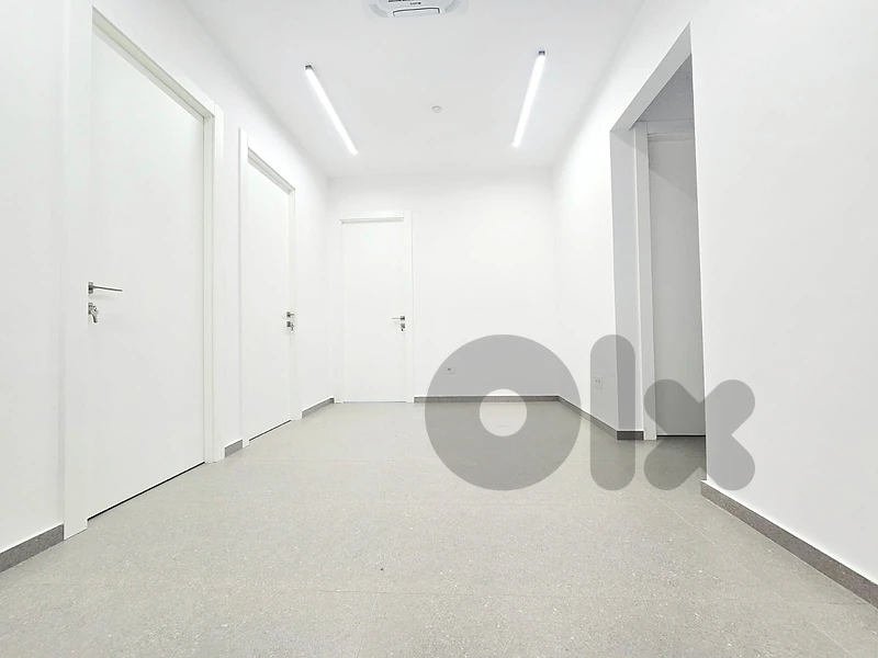 RAO26-5520 Office for Rent in Sin El Fil | 104 sqm