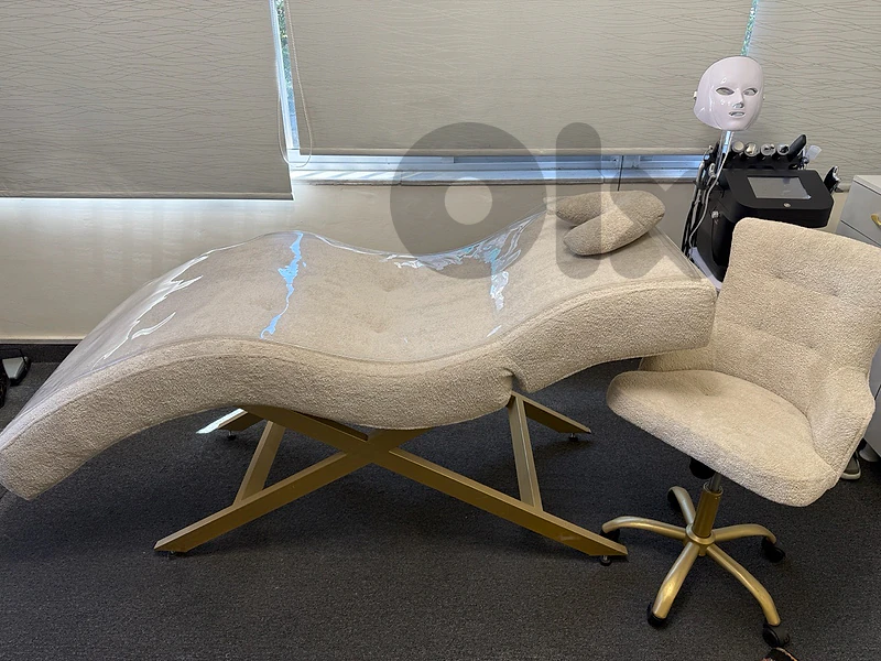 فرش عيادة تجميل clinic furniture