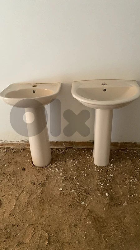 In excellent condition, offered at the best price.