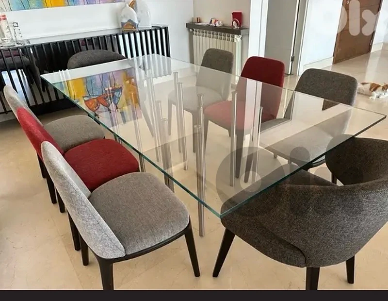 gorgeous modern dining table and chairs