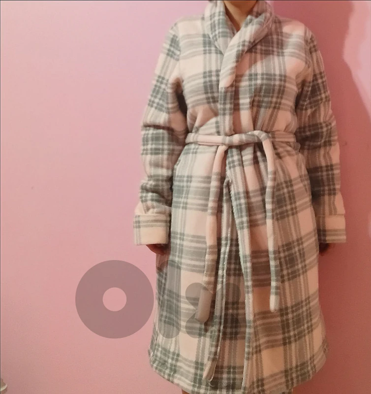 winter robe like new