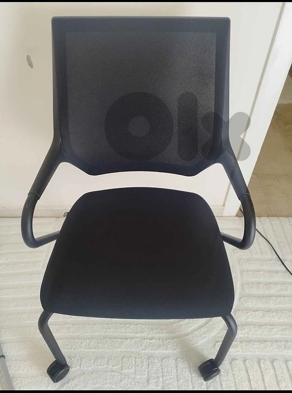 desk chair